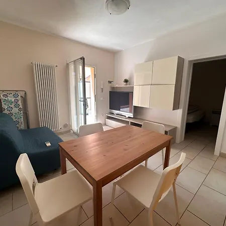 Beach 200 Mt Dal Mare - Il Lupo Affitta Ξενοδοχείο με διαμερίσματα 3*